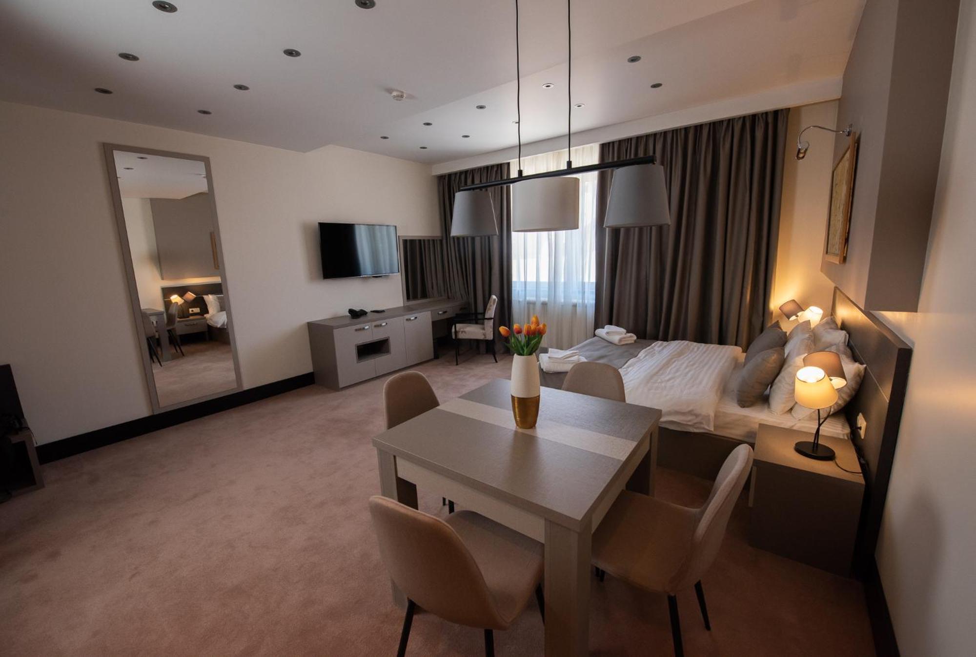Hotel Sun 로즈니차 외부 사진