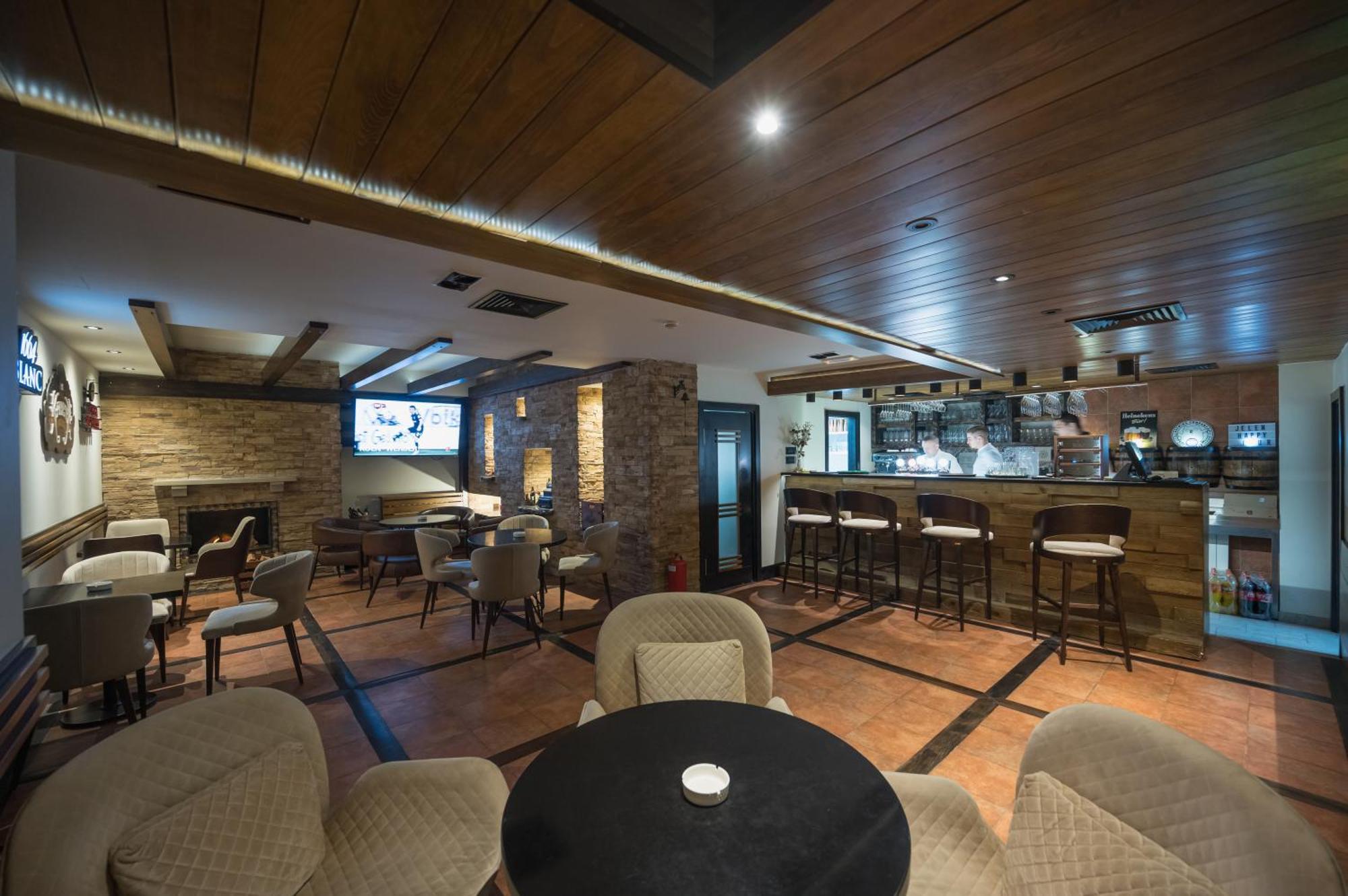 Hotel Sun 로즈니차 외부 사진