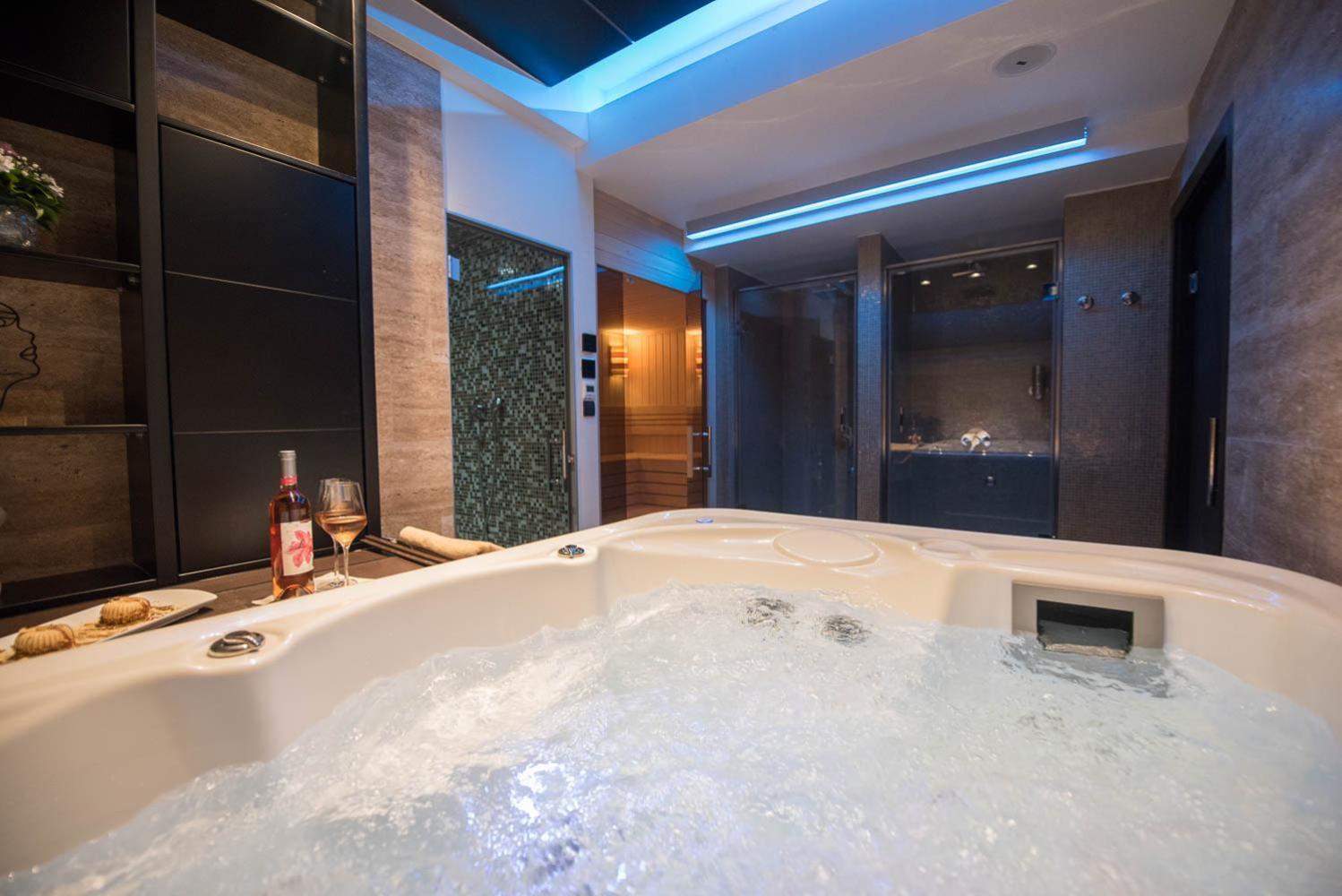 Hotel Sun 로즈니차 외부 사진