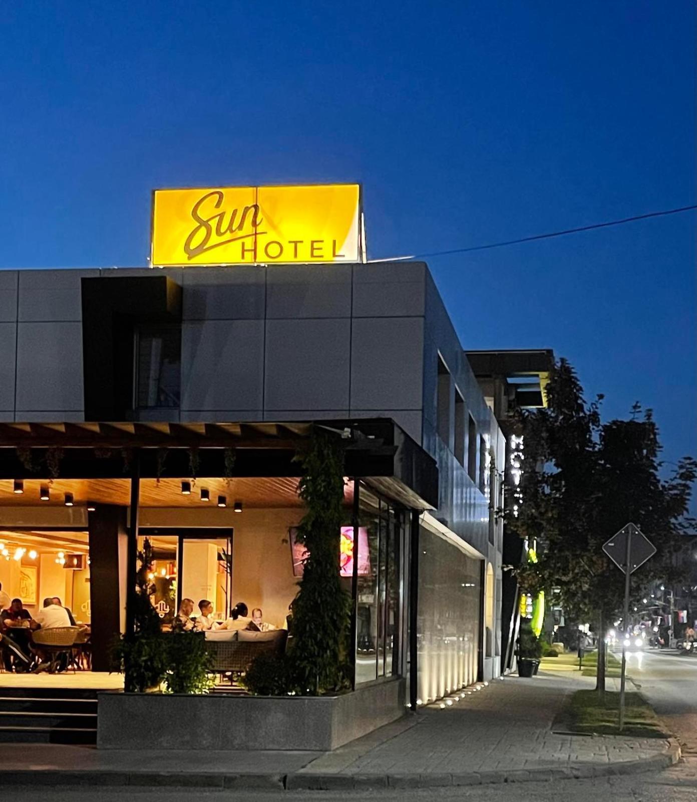 Hotel Sun 로즈니차 외부 사진