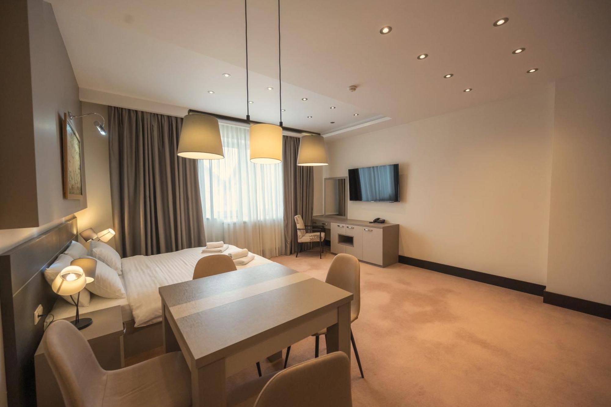Hotel Sun 로즈니차 외부 사진