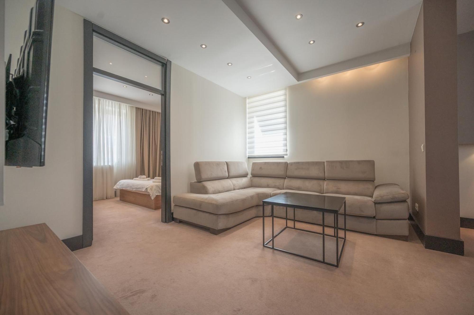 Hotel Sun 로즈니차 외부 사진